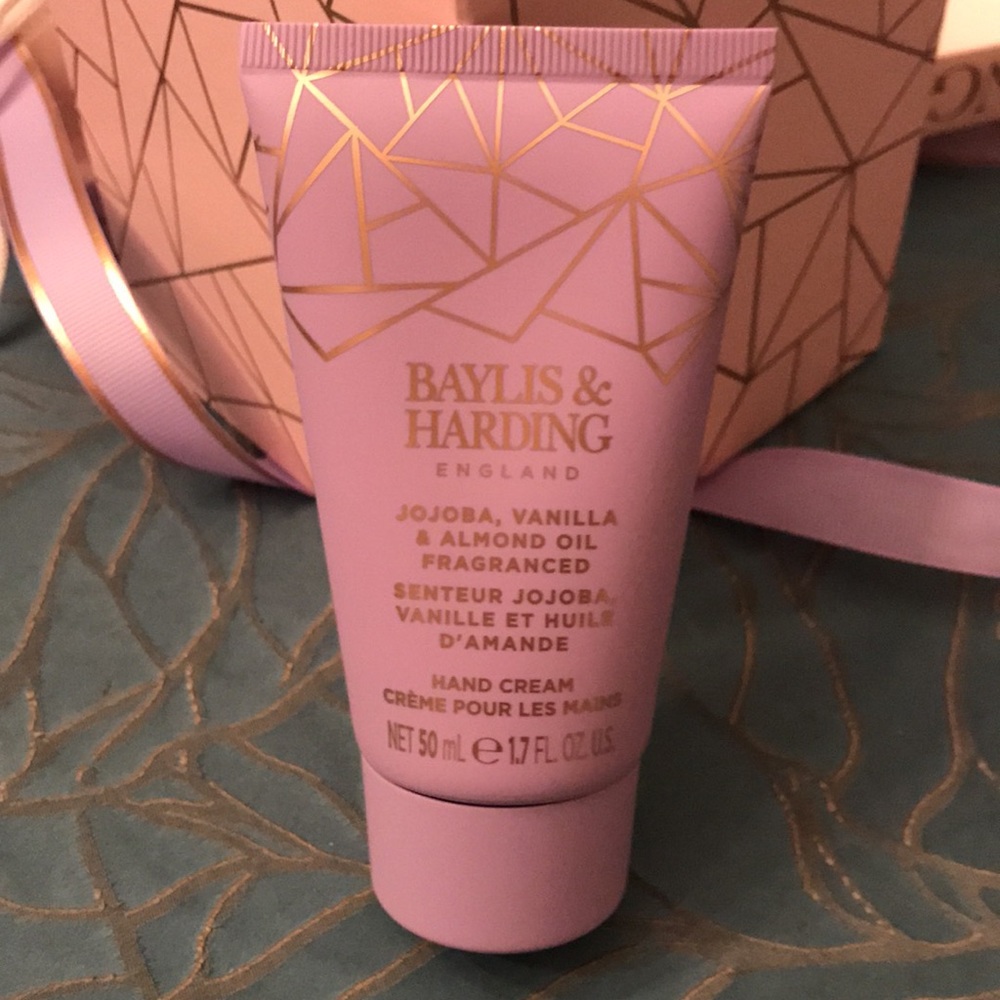 Baylis & Harding England Gift Box π - Picture 3 of 8